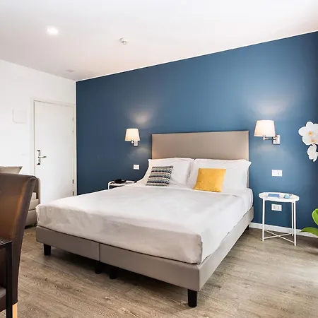 Aurora 3* 利尼亚诺萨比亚多罗