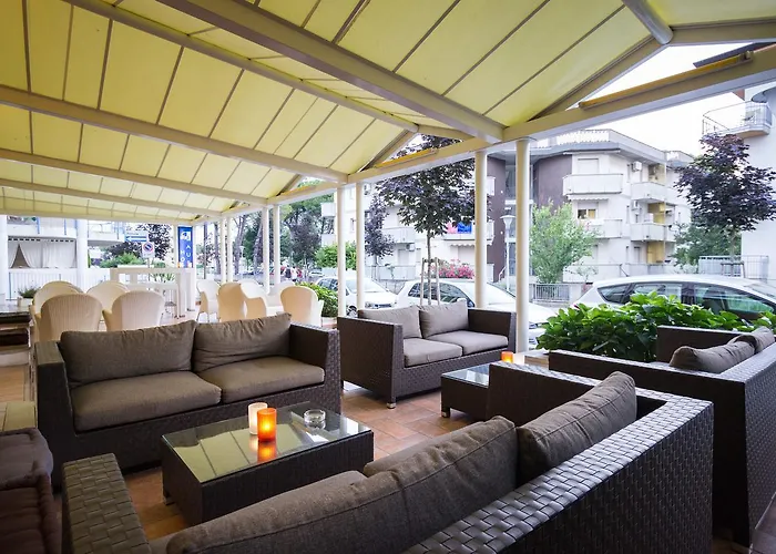 Aurora 3* لينانو سابيادورو